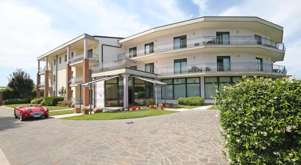 Nettuno Residence Hotel Peschiera del Garda Eksteriør bilde