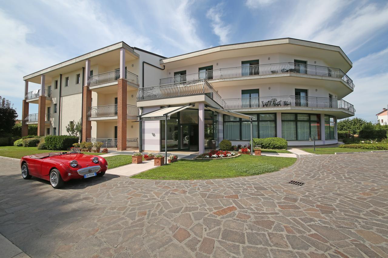 Nettuno Residence Hotel Peschiera del Garda Eksteriør bilde