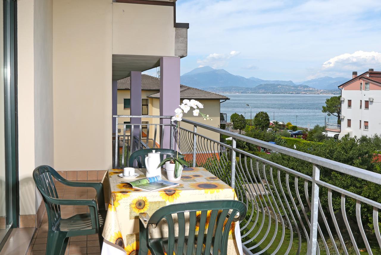 Nettuno Residence Hotel Peschiera del Garda Eksteriør bilde